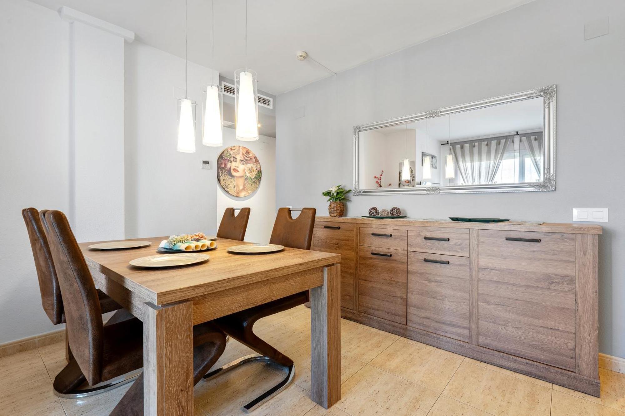 Apartamento Martin Y Rose En ซาลอว์ ภายนอก รูปภาพ